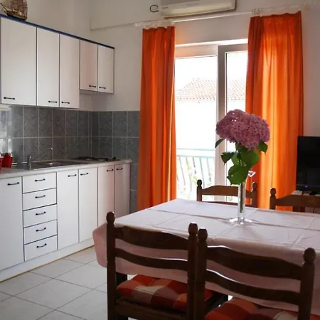 In With Sea View, Balcony, Air Conditioning Wifi 3671-2 Apartament *